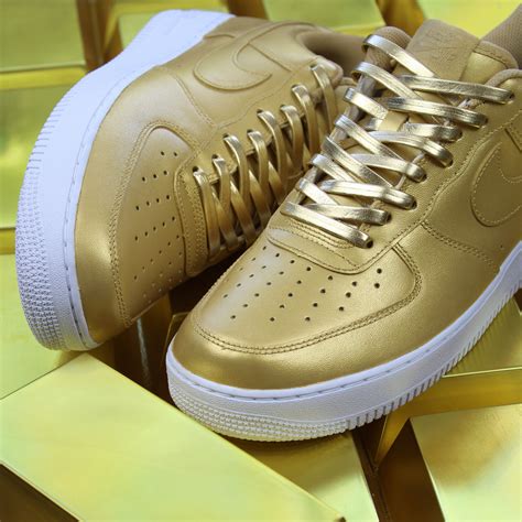 nike air force schweißfüße|air force 1 sneaker gold.